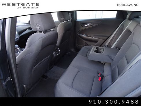 Used 2022 Chevrolet Malibu LT image 14