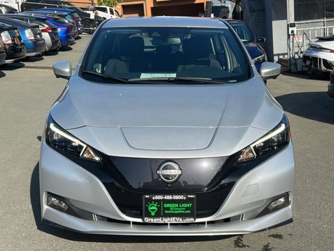 Used 2024 Nissan Leaf SV Plus image 2
