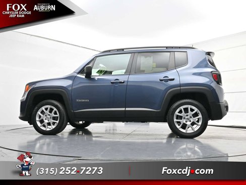 Used 2022 Jeep Renegade Latitude image 16