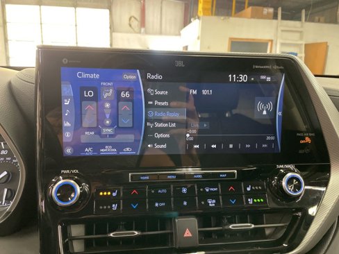 Used 2020 Toyota Highlander Platinum image 20