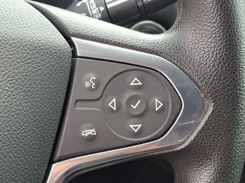Certified 2021 Chevrolet Traverse LS image 24