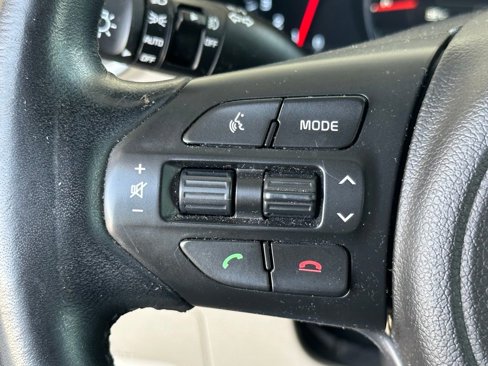 Used 2017 Kia Sorento EX image 17