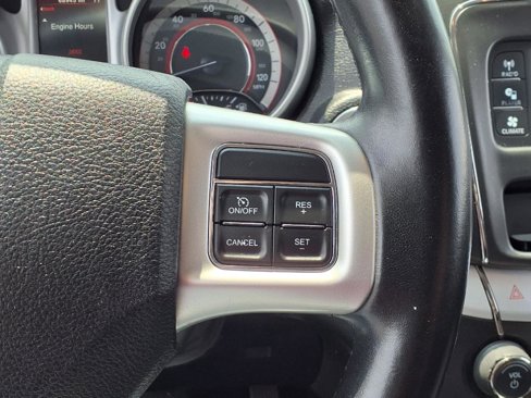 Used 2018 Dodge Journey SE w/ Connectivity Group image 16