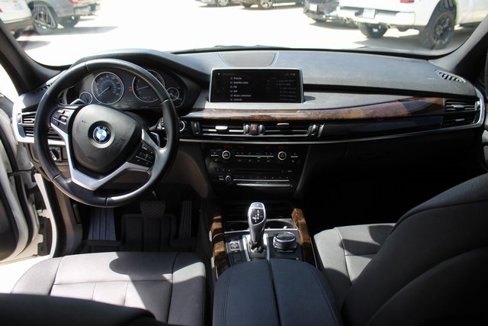 Used 2018 BMW X5 sDrive35i w/ Premium Package image 17