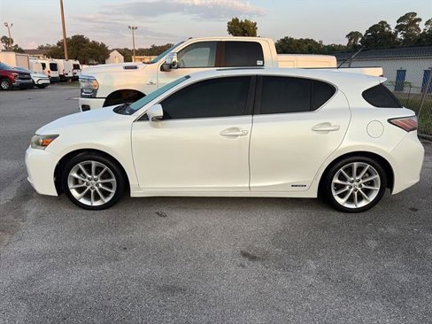 Used 2012 Lexus CT 200h Premium image 4