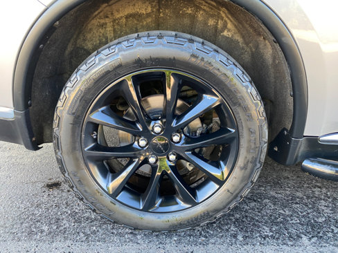 Used 2017 Dodge Durango SXT w/ 3rd Row Seating Group image 9