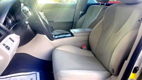 Used 2012 Toyota Venza LE image 27