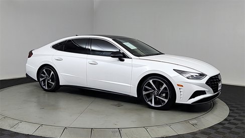 Used 2022 Hyundai Sonata SEL Plus image 1