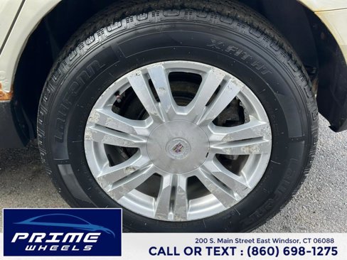Used 2013 Cadillac SRX Luxury w/ Driver Awareness Package image 23