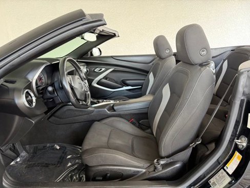 Used 2019 Chevrolet Camaro LT image 13