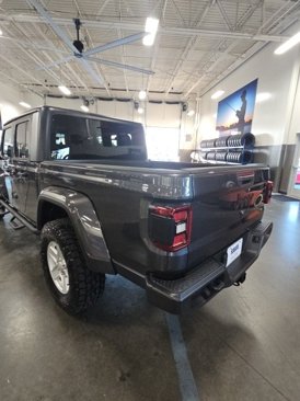 Used 2021 Jeep Gladiator Sport image 41