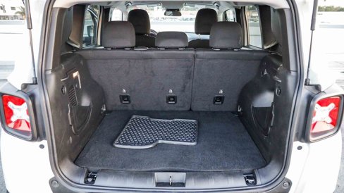Certified 2023 Jeep Renegade Latitude image 26