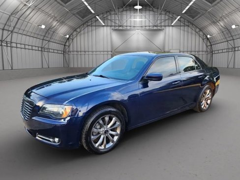 Used 2014 Chrysler 300 S image 3