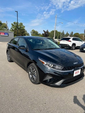 Used 2024 Kia Forte LXS image 2