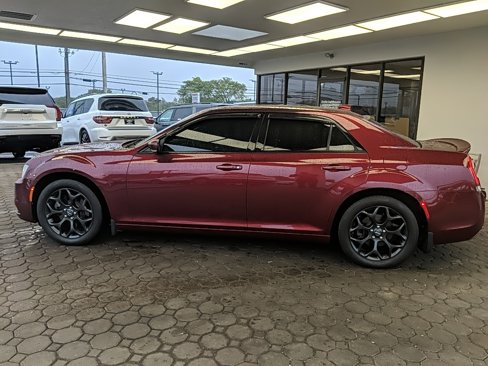 Used 2019 Chrysler 300 S w/ Safetytec Plus Group image 8