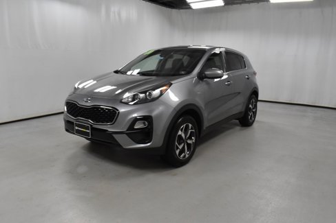 Used 2020 Kia Sportage LX image 2