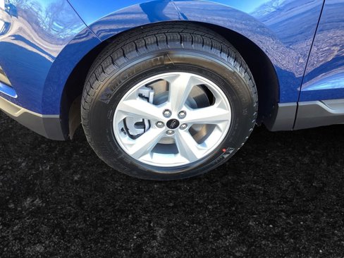 Used 2024 Ford Edge SE image 24