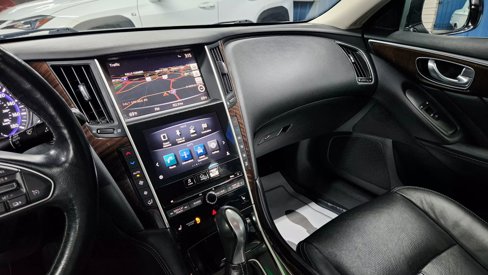 Used 2015 INFINITI Q50 Premium w/ Deluxe Touring Package image 29