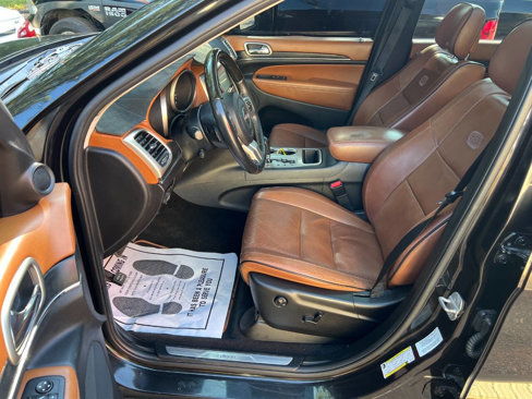Used 2013 Jeep Grand Cherokee Overland Summit image 22