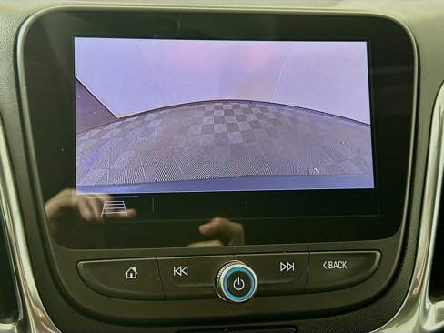 Used 2019 Chevrolet Equinox LT image 14