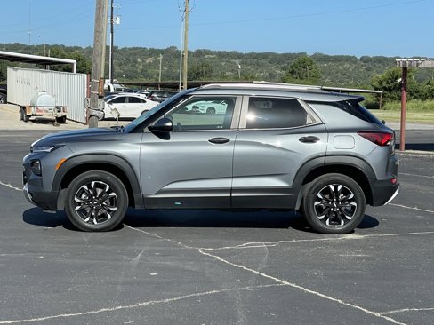 Used 2022 Chevrolet TrailBlazer LT w/ Convenience Package image 4