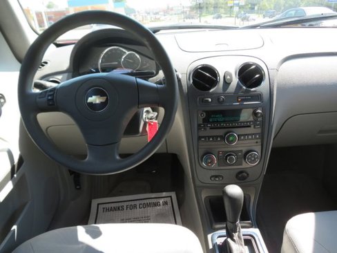Used 2010 Chevrolet HHR LS image 22