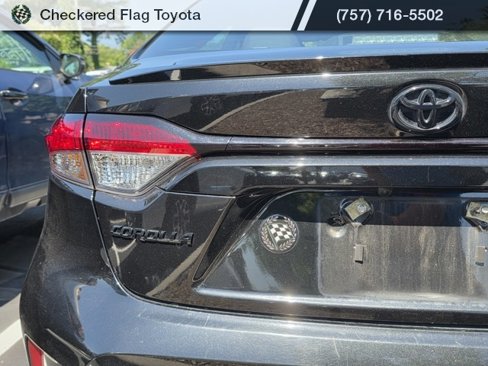 Used 2021 Toyota Corolla SE w/ Carpet Mat Package (TMS) image 7
