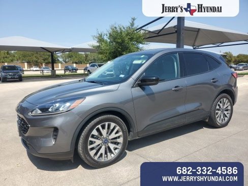 Used 2022 Ford Escape SE w/ SE Sport Appearance Package image 1