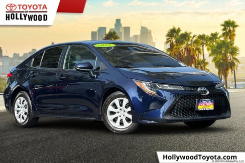 Used 2022 Toyota Corolla LE image 1