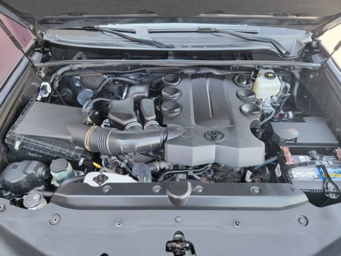 Used 2018 Toyota 4Runner SR5 Premium image 32