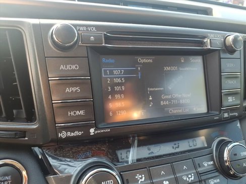 Used 2015 Toyota RAV4 Limited image 17