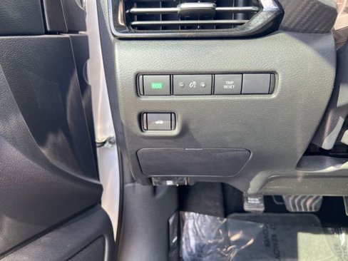 Used 2024 Nissan Sentra SR image 15
