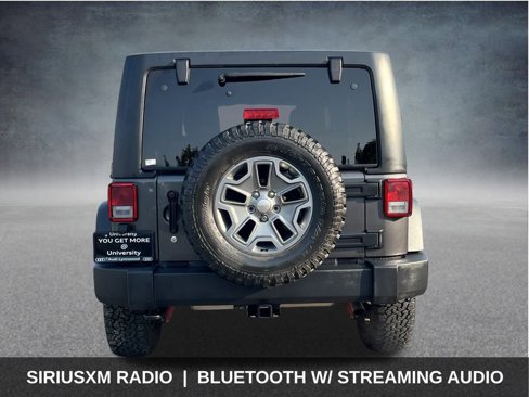 Used 2017 Jeep Wrangler Unlimited Rubicon w/ Max Tow Package image 7
