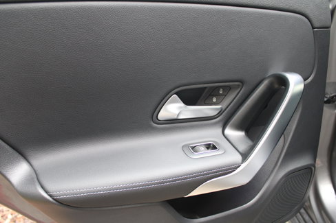 Certified 2025 Mercedes-Benz CLA 250 4MATIC image 21