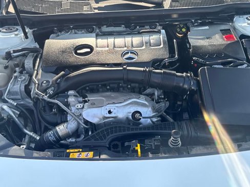 Used 2020 Mercedes-Benz CLA 250 image 22