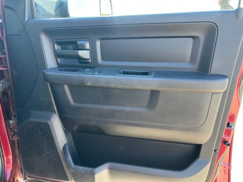 Used 2017 RAM 2500 Tradesman w/ Cold Weather Group image 12