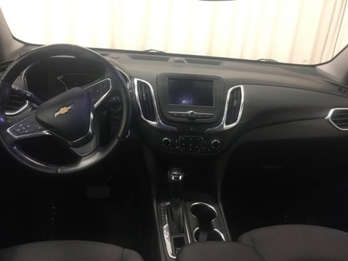 Used 2021 Chevrolet Equinox LT image 19