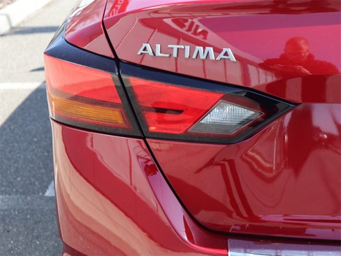Certified 2023 Nissan Altima 2.5 SR image 31