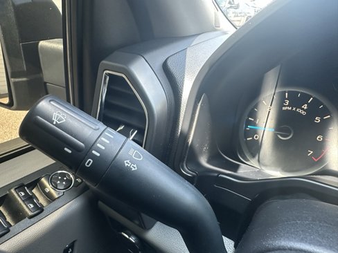 Used 2016 Ford F150 XLT image 27