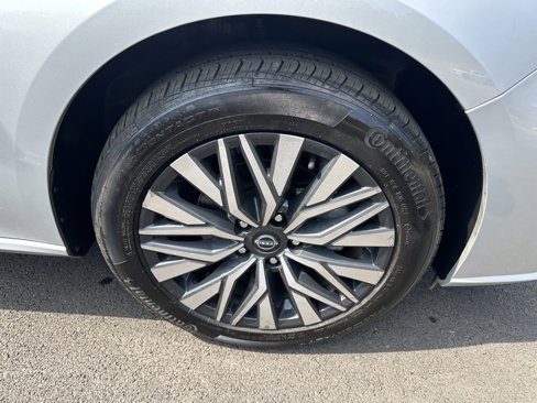 Used 2024 Nissan Altima 2.5 SV image 20