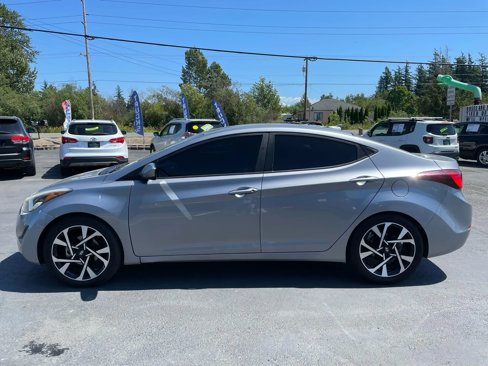 Used 2016 Hyundai Elantra SE image 4