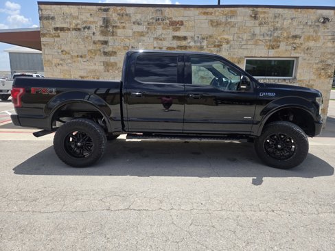 Used 2017 Ford F150 Lariat image 18