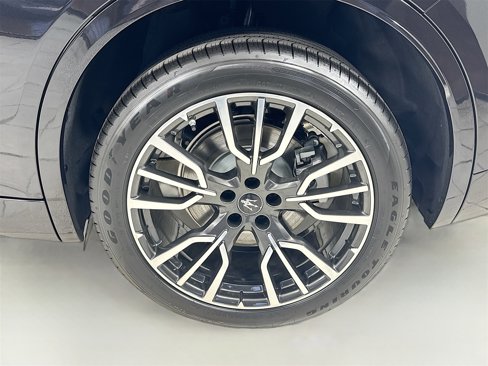 New 2025 Maserati Grecale GT image 10