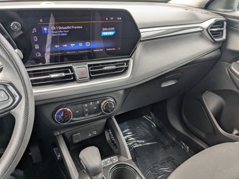 Used 2024 Chevrolet TrailBlazer LS w/ LS Convenience Package image 23