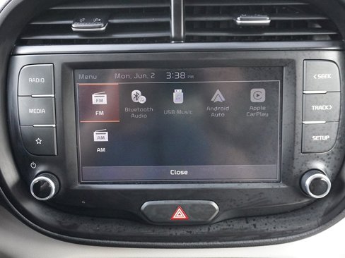 Used 2022 Kia Soul LX image 44