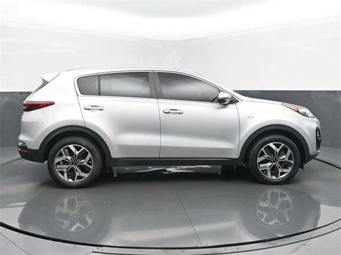 Used 2020 Kia Sportage EX image 6