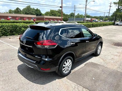 Used 2017 Nissan Rogue SV image 37