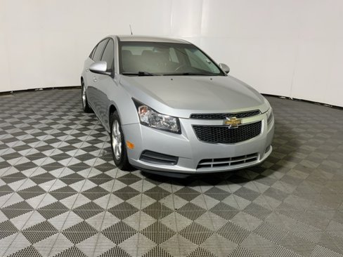 Used 2014 Chevrolet Cruze LT image 5