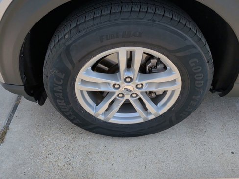 Used 2023 Ford Explorer XLT w/ Equipment Group 202A image 46