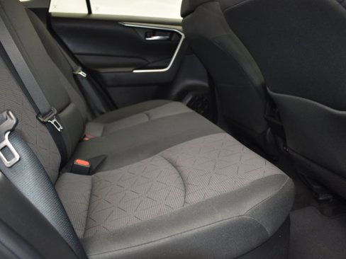 Used 2023 Toyota RAV4 XLE image 22